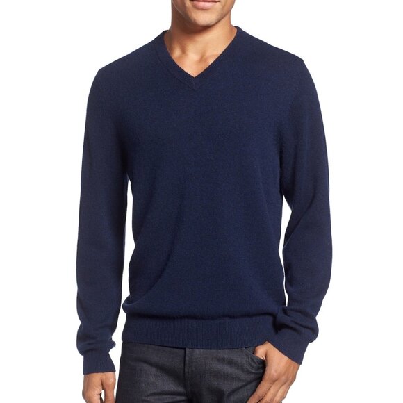 Nordstrom Men’s Shop Cashmere V-Neck Pullover in Navy, size Large, Oversize - Picture 1 of 9